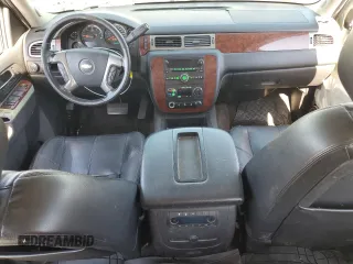 2013 Chevrolet Suburban LT with VIN 1GNSCJE05DR371789, listed as a Copart auction lot 60755775 with 233,275 mi miles and Salvage title. Bid and sale history available at DreamBid. Image 8.