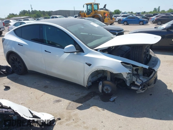 2021 Tesla Model Y Long Range with VIN 5YJYGDEE0MF265339, listed as a IAAI auction lot 41975058 with 51,292 mi miles and . Bid and sale history available at DreamBid. Image 1.