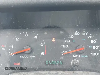 2003 Jeep Wrangler X z VIN 1J4FA39S73P349014, wystawiony jako IAAI lot #42582747 z przebiegiem 50 525 mil mil oraz . Historia ofert i sprzedaży dostępna na DreamBid. Obrazek 7.