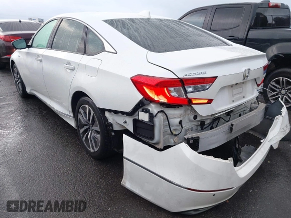 2018 Honda Accord Touring with VIN 1HGCV3F92JA016932, listed as a IAAI auction lot 41765295 with 68,879 mi miles and . Bid and sale history available at DreamBid. Image 3.