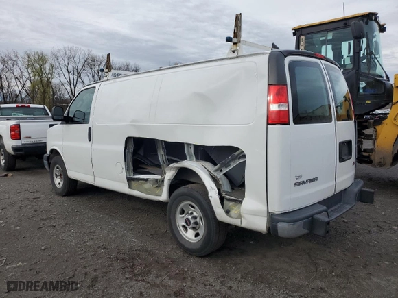 2021 GMC Savana Cargo Van with VIN 1GTW7AF76M1246793, listed as a Copart auction lot 53175075 with 52,061 mi miles and Salvage Title. Bid and sale history available at carsss.com. Image 2.