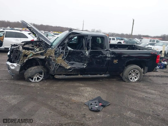 2019 Chevrolet Silverado 1500 LD LT with VIN 2GCVKPEC2K1158973, listed as a IAAI auction lot 41544346 with 66,809 mi miles. Bid and sale history available at carsss.com. Image 13.