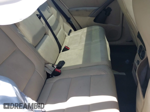 2010 Volkswagen Tiguan with VIN WVGAV9AX0AW510512, listed as a IAAI auction lot 42532527 with 193,910 mi miles and . Bid and sale history available at DreamBid. Image 8.