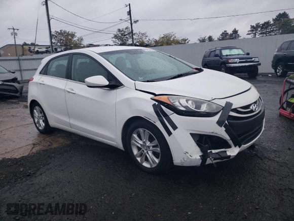 2013 Hyundai Elantra GT with VIN KMHD35LE3DU037700, listed as a Copart auction lot 73755414 with 142,974 mi miles and Salvage Title. Bid and sale history available at carsss.com. Image 4.