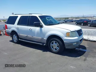 2003 Ford Expedition Special Service z VIN 1FMPU15L93LC21431, wystawiony jako IAAI lot #42247447 z przebiegiem 221 477 mil mil oraz . Historia ofert i sprzedaży dostępna na DreamBid. Obrazek 1.