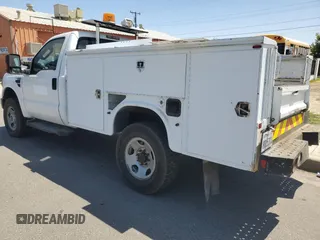 2009 Ford F-350 with VIN 1FDSF35Y09EA28559, listed as a Copart auction lot 59176095 with 235,792 mi miles and Clean title. Bid and sale history available at DreamBid. Image 3.
