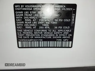 2023 Volkswagen Atlas SEL Premium R-Line z VIN 1V2FE2CA8PC221736, wystawiony jako IAAI lot #42155629 z przebiegiem 54 394 mil mil oraz . Historia ofert i sprzedaży dostępna na DreamBid. Obrazek 9.