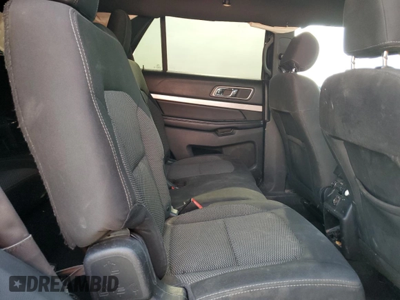 2017 Ford Explorer XLT с VIN 1FM5K7D89HGB53452, выставлен на аукционе Copart как лот 54400615 с пробегом 140 947 миль миль и Списание • Salvage title. История ставок и продаж доступна на DreamBid. Изображение 11.