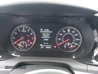 2023 Kia K5 GT-Line z VIN 5XXG64J27PG199321, wystawiony jako IAAI lot #42153677 z przebiegiem 28 798 mil mil oraz . Historia ofert i sprzedaży dostępna na DreamBid. Obrazek 7.