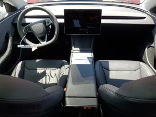 2025 Tesla Model 3 Long Range z VIN 5YJ3E1EA1SF931133, wystawiony jako Copart lot #57804915 z przebiegiem 1 226 mil mil oraz Szkoda całkowita • Salvage title. Historia ofert i sprzedaży dostępna na DreamBid. Obrazek 8.