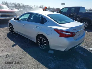 2018 Nissan Altima SV with VIN 1N4AL3AP6JC189946, listed as a IAAI auction lot 41576742 with 152,300 mi miles and . Bid and sale history available at DreamBid. Image 3.