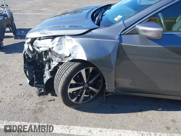 2017 Nissan Altima SR with VIN 1N4AL3AP1HC489534, listed as a IAAI auction lot 41811710 with 84,756 mi miles and . Bid and sale history available at carsss.com. Image 6.