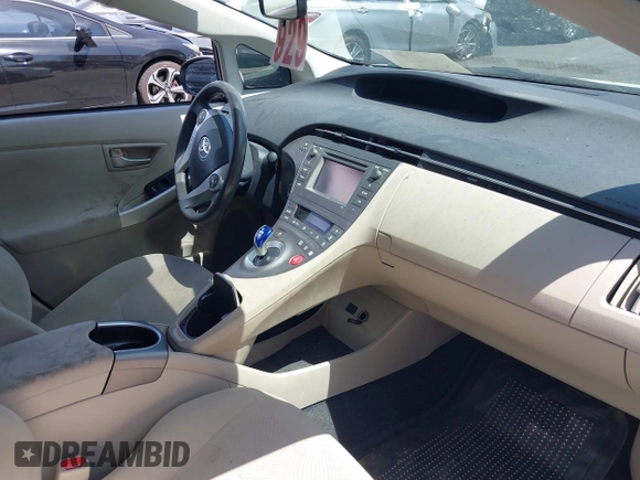 2015 Toyota Prius Four with VIN JTDKN3DU8F1993386, listed as a IAAI auction lot 42333733 with 168,754 mi miles and . Bid and sale history available at DreamBid. Image 5.