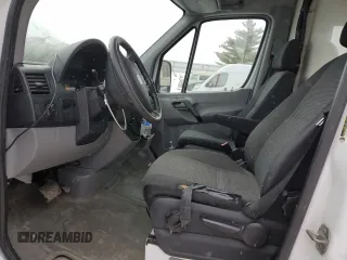 2013 Freightliner Sprinter with VIN WDYPE8CC2D5732647, listed as a Copart auction lot 41772065 with 182,720 mi miles and Clean Title. Bid and sale history available at DreamBid. Image 7.