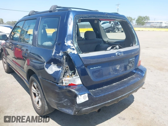 2006 Subaru Forester 2.5 X with VIN JF1SG63646H739962, listed as a IAAI auction lot 42168914 with 164,875 mi miles. Bid and sale history available at carsss.com. Image 6.