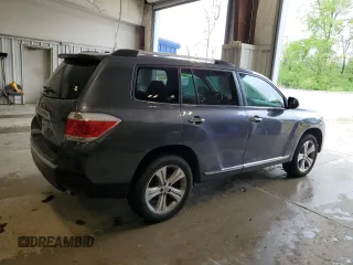 2013 Toyota Highlander Limited z VIN 5TDDK3EH1DS257974, wystawiony jako Copart lot #59481915 z przebiegiem 322 770 mil mil oraz Nie do naprawy • Non repairable. Historia ofert i sprzedaży dostępna na DreamBid. Obrazek 3.