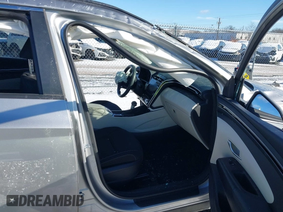 2024 Hyundai Tucson SEL with VIN KM8JBCDE0RU273270, listed as a IAAI auction lot 41264881 with 13,129 mi miles and . Bid and sale history available at carsss.com. Image 5.