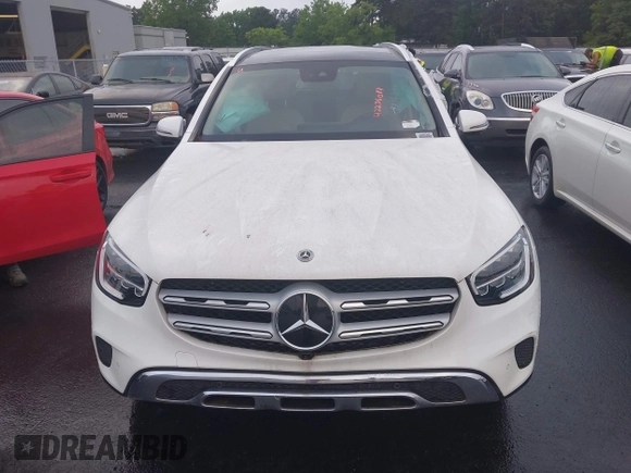 2022 Mercedes-Benz GLC 300 with VIN W1N0G8DB7NV397960, listed as a IAAI auction lot 42236088 with 18,100 mi miles and . Bid and sale history available at DreamBid. Image 12.