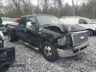 2005 Ford F-350 XL с VIN 1FTWW32P25EA98589, выставлен на аукционе Copart как лот 46894705 с пробегом 256 232 миль миль и Списание • Salvage title. История ставок и продаж доступна на DreamBid. Изображение 4.