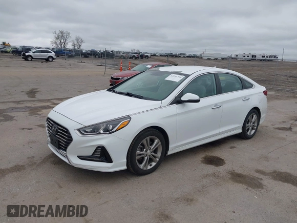 2018 Hyundai Sonata Limited with VIN 5NPE34AF2JH636995, listed as a IAAI auction lot 42105350 with 105,279 mi miles. Bid and sale history available at carsss.com. Image 2.