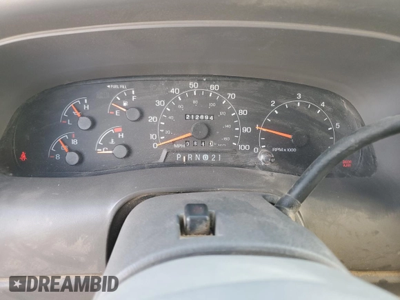 2001 Ford Excursion Special Serv с VIN 1FMNU40L31ED57944, выставлен на аукционе Copart как лот 82063804 с пробегом 212 894 миль миль и Чистый • Clean title. История ставок и продаж доступна на DreamBid. Изображение 9.