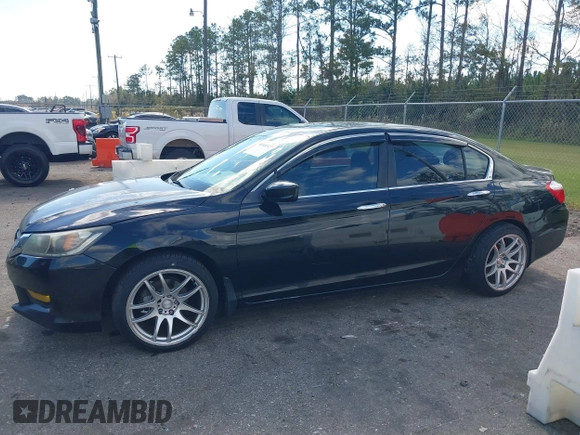 2015 Honda Accord Sport with VIN 1HGCR2F56FA087439, listed as a IAAI auction lot 40940527 with 295,777 mi miles and . Bid and sale history available at DreamBid. Image 14.