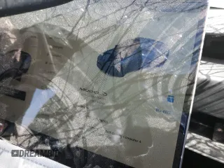 2025 Tesla Model 3 Long Range z VIN 5YJ3E1EBXSF886055, wystawiony jako Copart lot #50578085 z przebiegiem 13 945 mil mil oraz Szkoda całkowita • Salvage title. Historia ofert i sprzedaży dostępna na DreamBid. Obrazek 9.