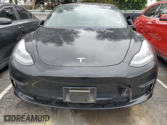 2020 Tesla Model 3 Standard Range Plus z VIN 5YJ3E1EA7LF614006, wystawiony jako Copart lot #53491465 z przebiegiem 51 170 mil mil oraz Czysty tytuł • Clean title. Historia ofert i sprzedaży dostępna na DreamBid. Obrazek 5.