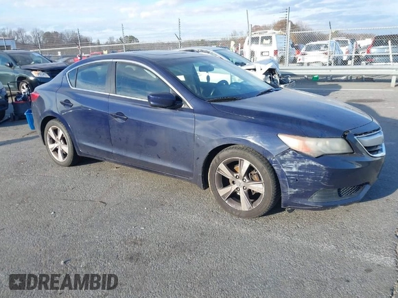 2014 Acura ILX with VIN 19VDE1F38EE013919, listed as a IAAI auction lot 41155130 with 213,640 mi miles. Bid and sale history available at carsss.com. Image 1.