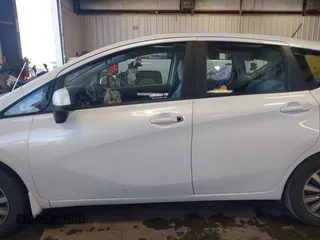 2014 Nissan Note S with VIN 3N1CE2CPXEL435169, listed as a IAAI auction lot 42124608 with 125,555 mi miles and . Bid and sale history available at DreamBid. Image 15.