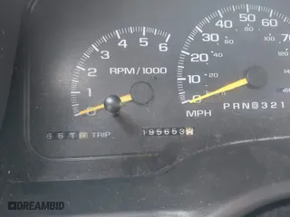 1998 Chevrolet Tahoe with VIN 3GNEK18R7WG122892, listed as a IAAI auction lot 41589715 with 195,653 mi miles. Bid and sale history available at carsss.com. Image 7.