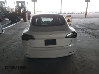 2019 Tesla Model 3 Mid Range with VIN 5YJ3E1EA3KF425125, listed as a Copart auction lot 82681864 with 105,345 mi miles and Salvage Title. Bid and sale history available at DreamBid. Image 6.