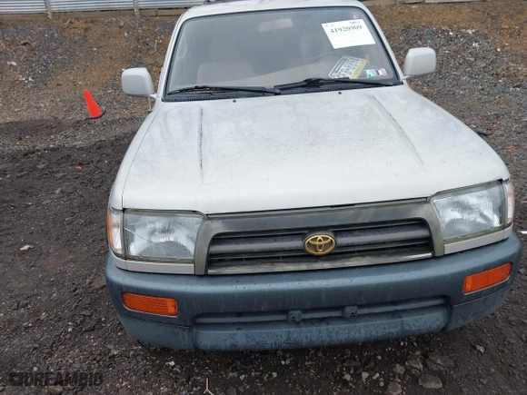 1997 Toyota 4Runner SR5 with VIN JT3HN86R3V0129922, listed as a IAAI auction lot 41920909 with 217,195 mi miles. Bid and sale history available at carsss.com. Image 16.