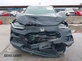 2024 Honda HR-V Sport with VIN 3CZRZ1H52RM745677, listed as a IAAI auction lot 41706640 with 28,696 mi miles. Bid and sale history available at carsss.com. Image 6.
