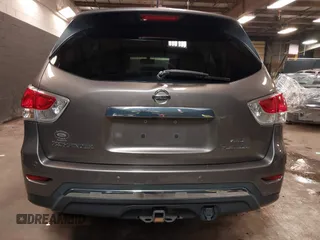 2013 Nissan Pathfinder SV with VIN 5N1AR2MM9DC689684, listed as a IAAI auction lot 41749471 with 162,065 mi miles. Bid and sale history available at carsss.com. Image 16.