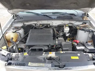2011 Ford Escape Limited with VIN 1FMCU9EG6BKA51405, listed as a IAAI auction lot 42007801 with 162,904 mi miles. Bid and sale history available at carsss.com. Image 10.