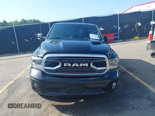 2018 Ram 1500 Limited z VIN 1C6RR6PT9JS193181, wystawiony jako IAAI lot #42133768 z przebiegiem 75 658 mil mil oraz . Historia ofert i sprzedaży dostępna na DreamBid. Obrazek 11.