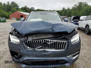 2021 Volvo XC90 Inscription z VIN YV4A22PL8M1754979, wystawiony jako Copart lot #60352465 z przebiegiem 92 967 mil mil oraz Szkoda całkowita • Salvage title. Historia ofert i sprzedaży dostępna na DreamBid. Obrazek 5.