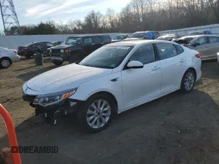 2016 Kia Optima EX z VIN 5XXGU4L34GG013360, wystawiony jako Copart lot #41614115 z przebiegiem 104 343 mil mil oraz Szkoda całkowita • Salvage title. Historia ofert i sprzedaży dostępna na DreamBid. Obrazek 1.