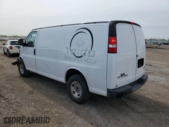 2017 GMC Savana Cargo z VIN 1GTW7AFF1H1159560, wystawiony jako Copart lot #54186255 z przebiegiem 96 988 mil mil oraz Szkoda całkowita • Salvage title. Historia ofert i sprzedaży dostępna na DreamBid. Obrazek 2.