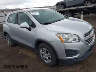 2016 Chevrolet Trax LS with VIN KL7CJKSB5GB511624, listed as a IAAI auction lot 41958765 with 117,691 mi miles. Bid and sale history available at carsss.com. Image 1.