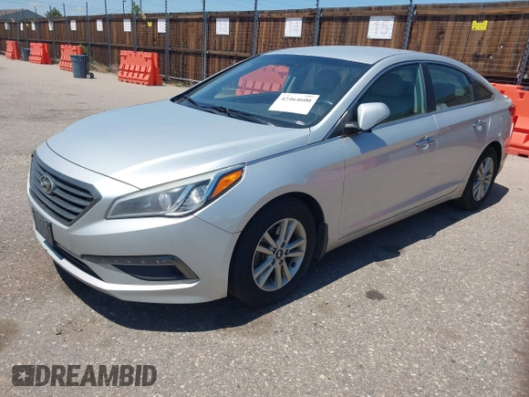 2015 Hyundai Sonata Eco z VIN 5NPE24AA1FH117063, wystawiony jako IAAI lot #42464600 z przebiegiem 252 798 mil mil oraz . Historia ofert i sprzedaży dostępna na DreamBid. Obrazek 2.
