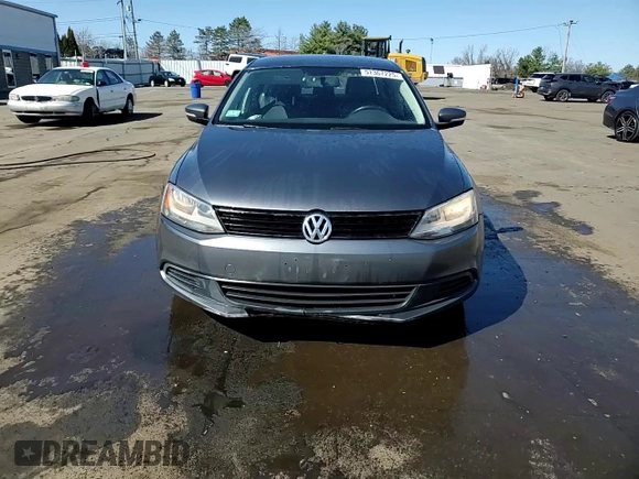 2012 Volkswagen Jetta SE z VIN 3VWDP7AJ3CM342196, wystawiony jako Copart lot #51367225 z przebiegiem 183 422 mil mil oraz Szkoda całkowita • Salvage title. Historia ofert i sprzedaży dostępna na DreamBid. Obrazek 13.
