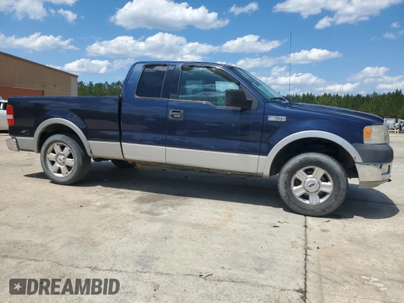 2004 Ford F-150 STX z VIN 1FTRX14W94NB84788, wystawiony jako Copart lot #55347125 z przebiegiem 197 935 mil mil oraz Szkoda całkowita • Salvage title. Historia ofert i sprzedaży dostępna na DreamBid. Obrazek 4.