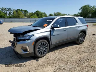 2023 Chevrolet Traverse RS z VIN 1GNERJKWXPJ284204, wystawiony jako Copart lot #53056315 z przebiegiem 33 405 mil mil oraz Szkoda całkowita • Salvage title. Historia ofert i sprzedaży dostępna na DreamBid. Obrazek 1.