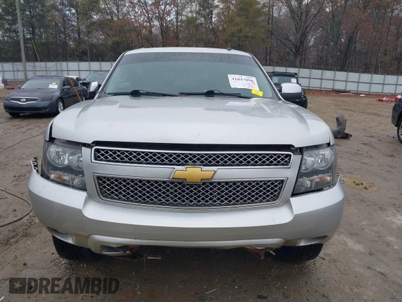2014 Chevrolet Suburban LTZ with VIN 1GNSCKE05ER173446, listed as a IAAI auction lot 41047096 with 189,049 mi miles and . Bid and sale history available at DreamBid. Image 13.