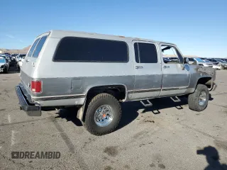 1989 Chevrolet Suburban z VIN 1GNGV26K8KF128711, wystawiony jako Copart lot #46658895 z przebiegiem Nie podano mil oraz Szkoda całkowita • Salvage title. Historia ofert i sprzedaży dostępna na DreamBid. Obrazek 3.