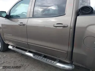 2015 Chevrolet Silverado 1500 LT with VIN 3GCUKREC4FG237341, listed as a IAAI auction lot 41813464 with 108,751 mi miles. Bid and sale history available at carsss.com. Image 21.