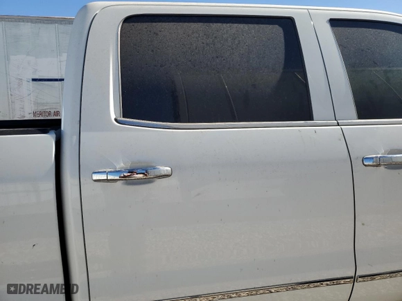 2015 GMC Sierra 3500HD Denali with VIN 1GT424E8XFF668587, listed as a Copart auction lot 87415324 with 125,606 mi miles and Salvage Title. Bid and sale history available at carsss.com. Image 10.