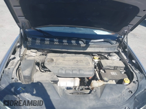 2019 Jeep Cherokee Latitude with VIN 1C4PJMCB9KD442979, listed as a IAAI auction lot 41645520 with 108,261 mi miles. Bid and sale history available at carsss.com. Image 10.